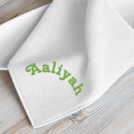 Imabari Cotton Hand Towel – Personalized Girl's Name Embroidery (White) - Beauty Online™ 肌齡喜源™